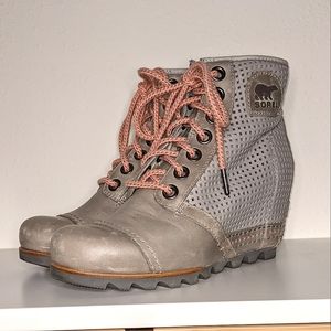 SOREL 1964 Premium Wedge - Grey/Pink - Sz. 7